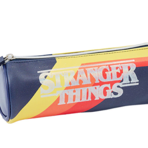 Stranger Things cartuchera tubo