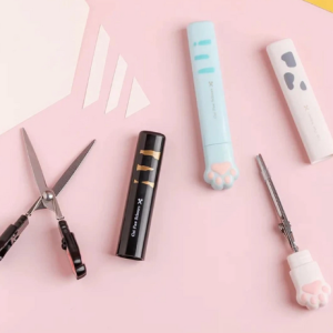 Tijera “Huella” plegable – TG100